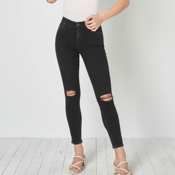 Lulus Denim - Rollas Mid Rise Super Skinny Jean